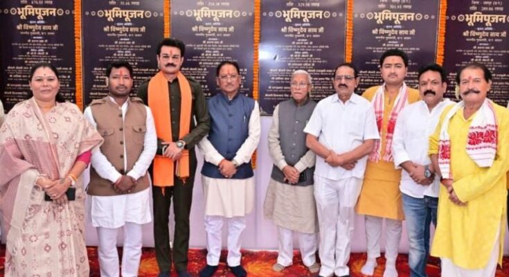 Chief Minister Vishnu Deo Sai performing the ground-breaking ceremony for 6 new development projects worth Rs 19.51 crore in Jashpur district.