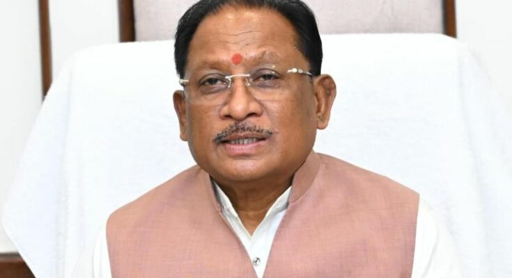 Chief Minister Vishnu Deo Sai addressing a public gathering, announcing the mega project to transform Rajnandgaon into a modern model city in Chhattisgarh.