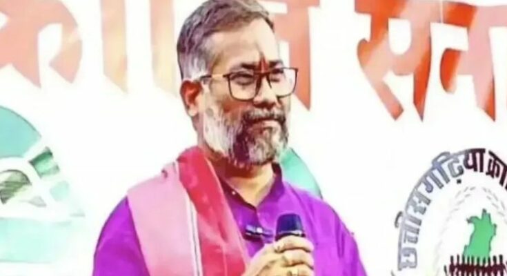 छत्तीसगढ़ उच्च न्यायालय परिसर और जोहार छत्तीसगढ़ पार्टी के अध्यक्ष अमित बघेल