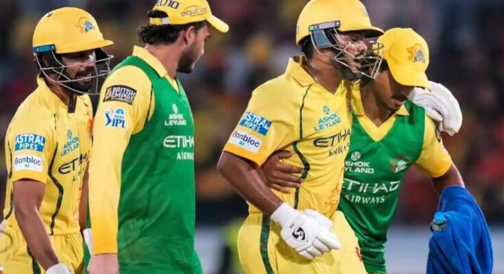 चेन्नई सुपर किंग्स के चोटिल बल्लेबाज आयुष म्हात्रे और दिग्गज स्पिनर रविचंद्रन अश्विन का कोलाज