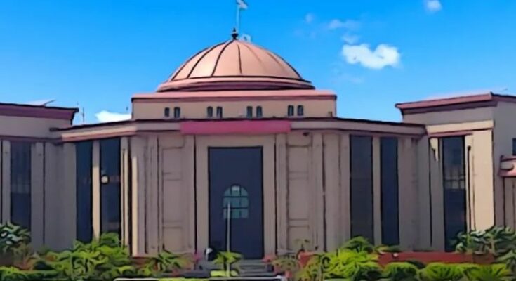 A conceptual image highlighting the CG High Court Order, showing a judge's gavel and administrative documents, representing the recent ruling against the Collector's authority to reassign a CEO.