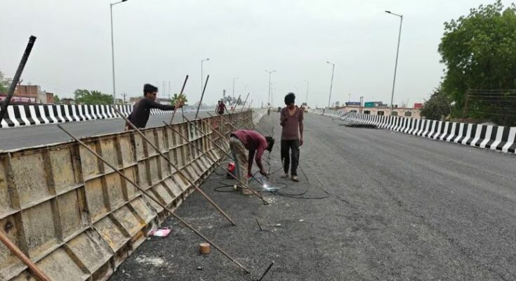 A conceptual image showing a newly built wide six-lane flyover in Gorakhpur city, Uttar Pradesh, highlighting the upcoming opening and relief from traffic jams.